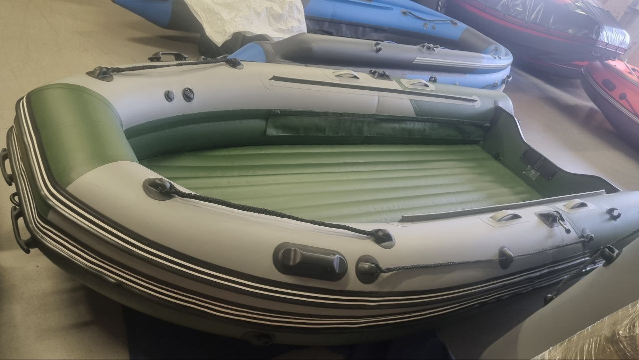 Лодка Skat Тритон 390 НД